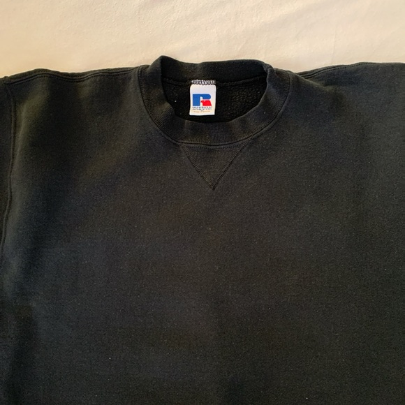 VINTAGE FADED BLACK RUSSELL ATHLETIC CREWNECK SWEATSHIRT SIZE MEDIUM - Picture 5 of 8
